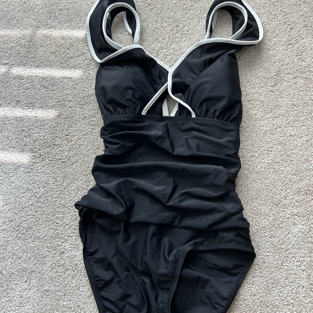 Ellen Tracy Black and White Swimsuit